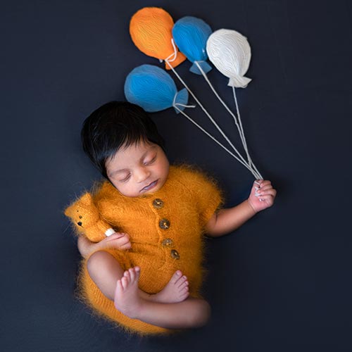 The Fusion of Fantasy and Reality: Delving into the Artistic Techniques of Composite Newborn Photography to Craft Timeless Portraits with Endless Wonder